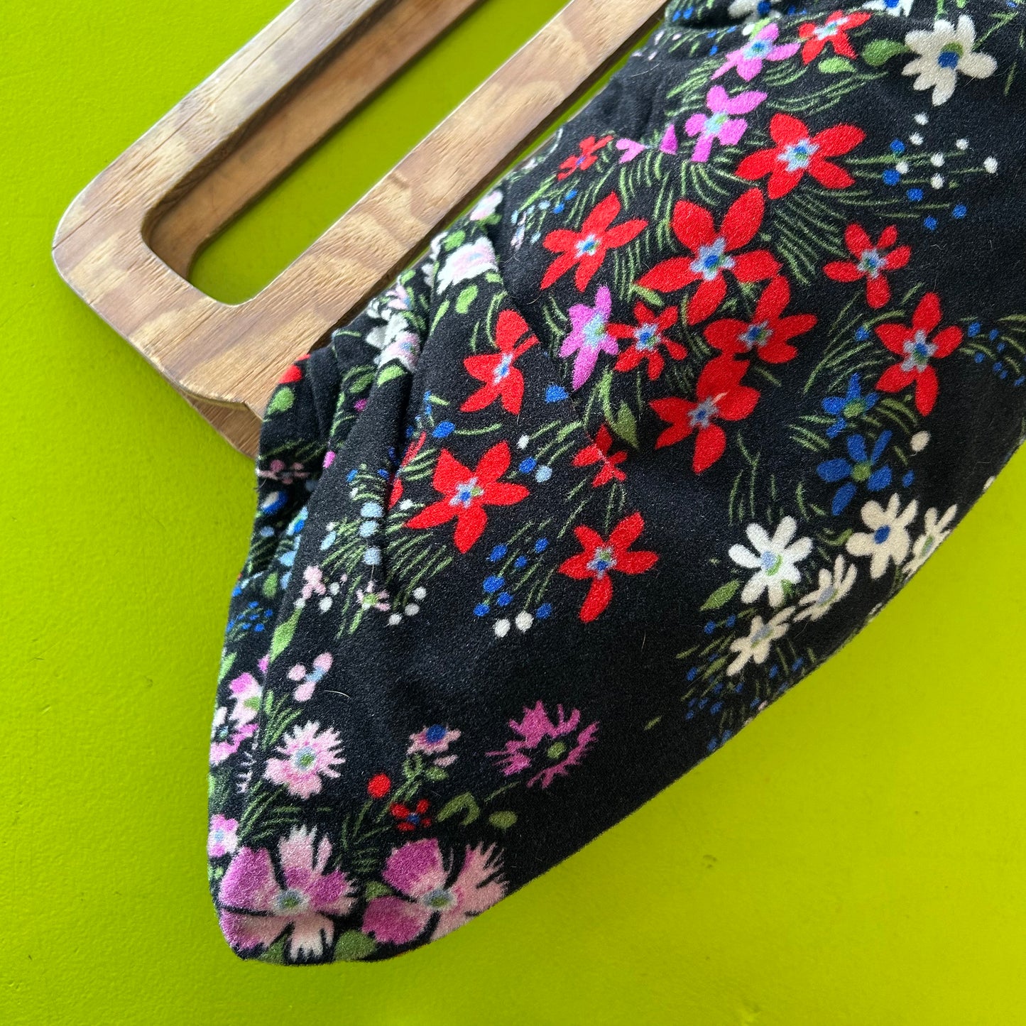 70s Wooden Handled Carpet Bag