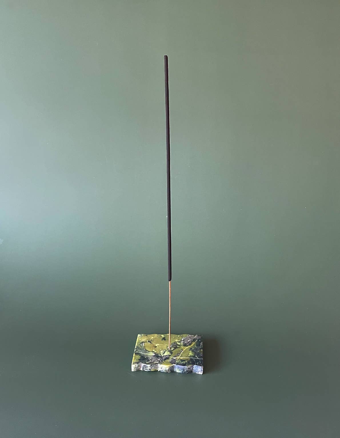 ZIGZAG | Serpentine Incense Burner