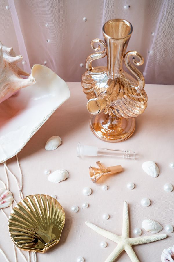 Shell Vase Bong