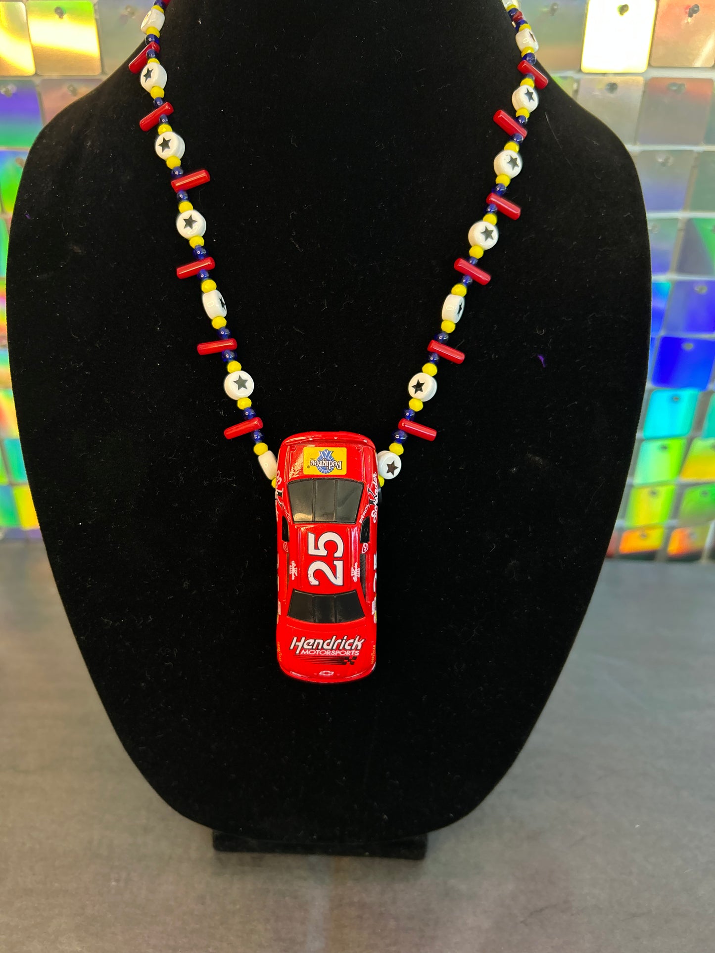 1995 Hendrick 25 Pedigree Hot Wheels Necklace