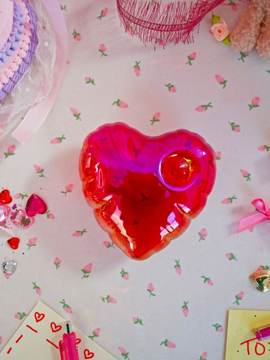 Balloon Heart Pipe