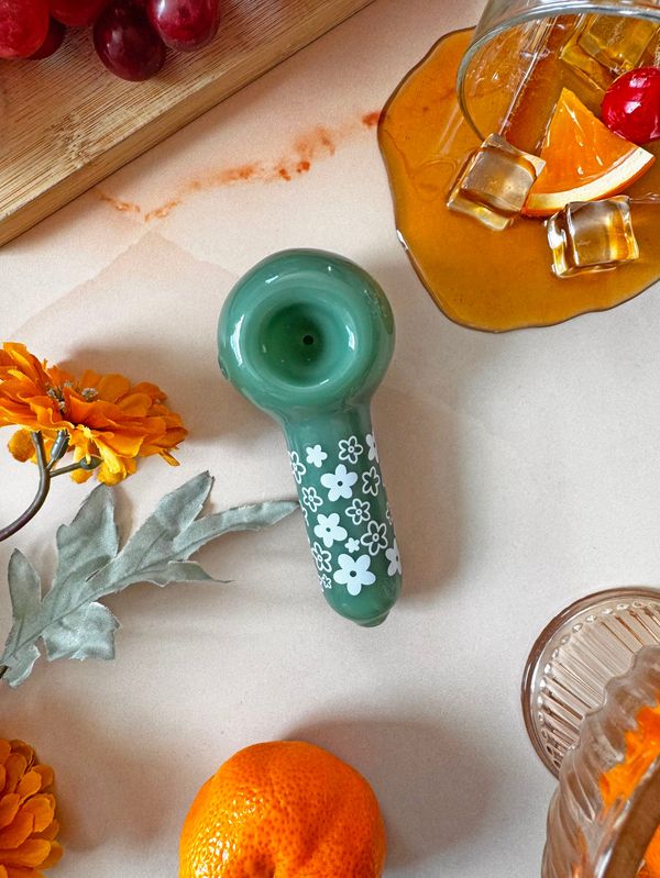 Vintage Blossom Pipe