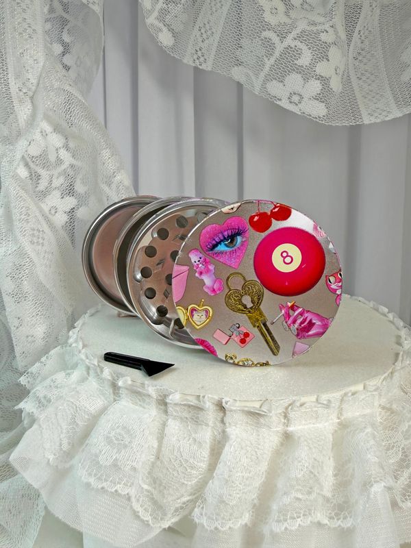 Pink Things Grinder